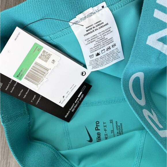 Nike Pro Turquoise Shorts Size XL NWT - Picture 5 of 5